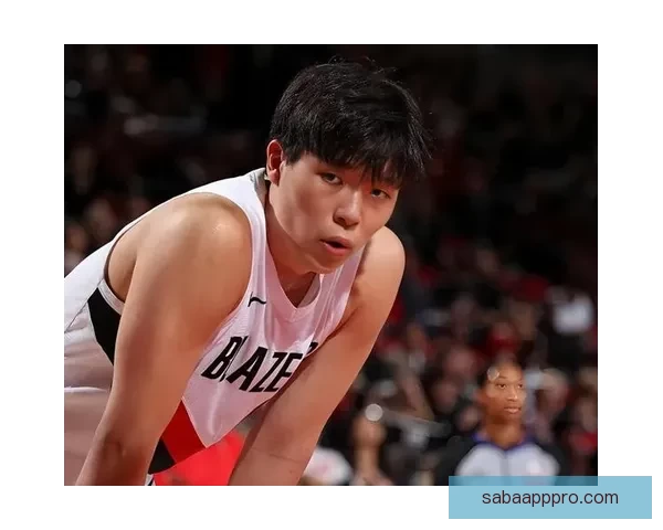 12.6秒逆转制胜杨瀚森含泪微笑拼搏精神感动全场手臂血痕依旧灿烂笑容显英雄气概